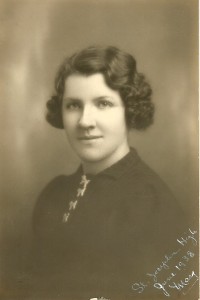 1938 photograph of Mary Manning for high school graduation