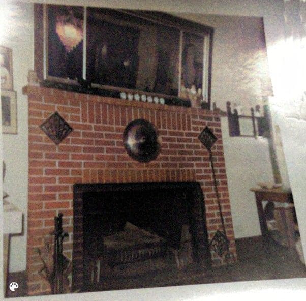 H Mansion House Fireplace-Colorized